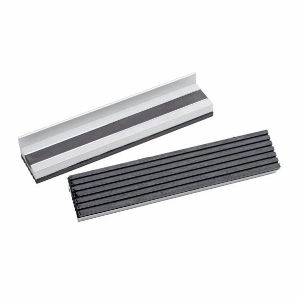 Yost Model MR-345 4-1/2 Inch Magnetic Aluminum Jaw Cap With Rubber Surface